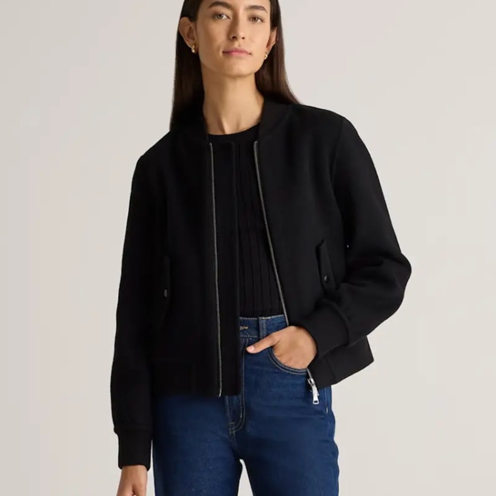 Quince Double-Faced Merino
Wool Bomber Jacket Black
Outerwear XL